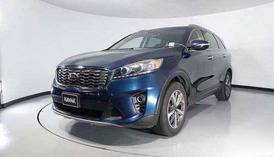 Kia • Sorento