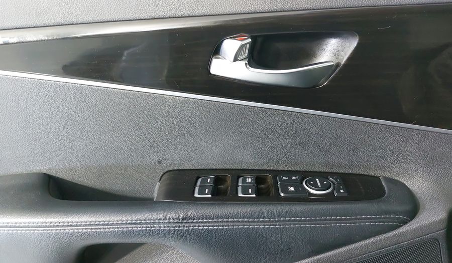 Kia Sorento 2.4 EX AUTO Suv 2019