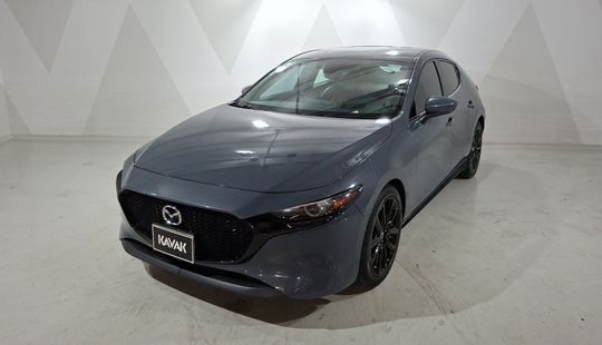 Mazda • Mazda 3
