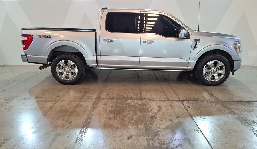 Ford Lobo 3.5 LOBO ECOBOOST PLATINUM CREW CAB 4WD Pickup 2022