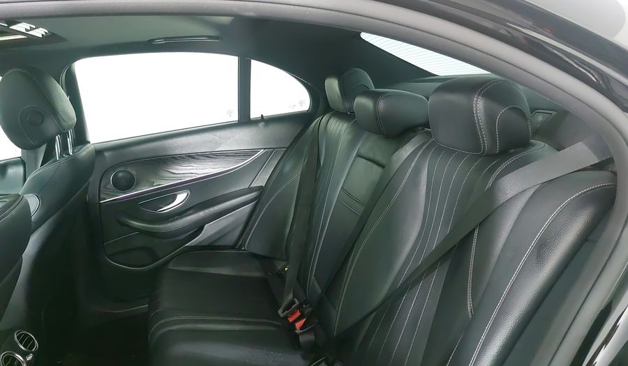 Mercedes Benz Clase E 2.0 200 EXCLUSIVE AT Sedan 2017
