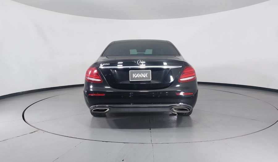 Mercedes Benz Clase E 2.0 200 EXCLUSIVE AT Sedan 2017