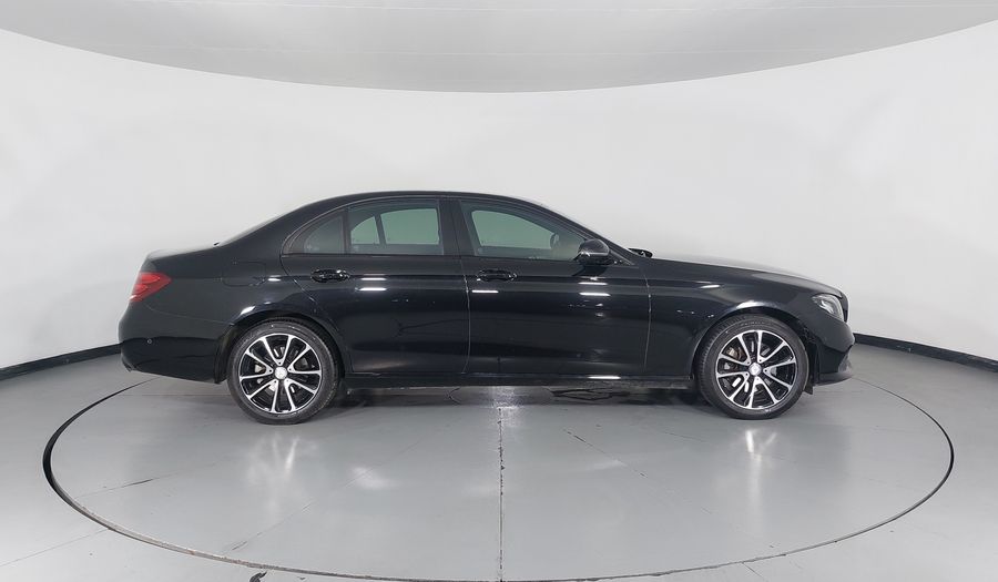 Mercedes Benz Clase E 2.0 200 EXCLUSIVE AT Sedan 2017