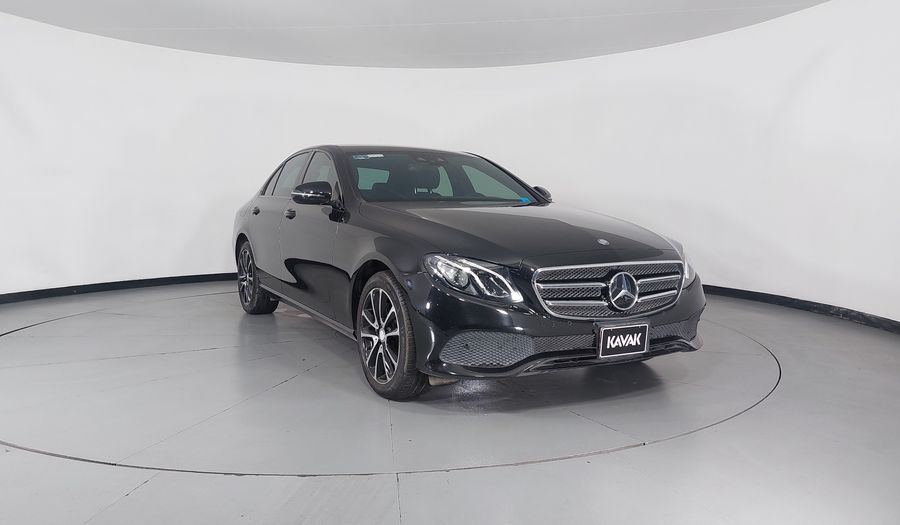 Mercedes Benz Clase E 2.0 200 EXCLUSIVE AT Sedan 2017