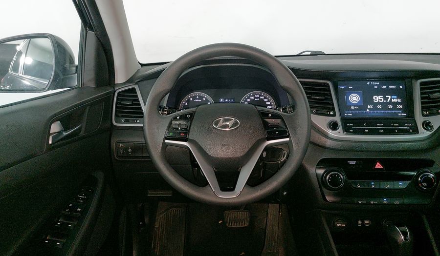 Hyundai Tucson 2.0 GLS AT Suv 2017