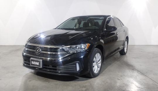Volkswagen • Jetta