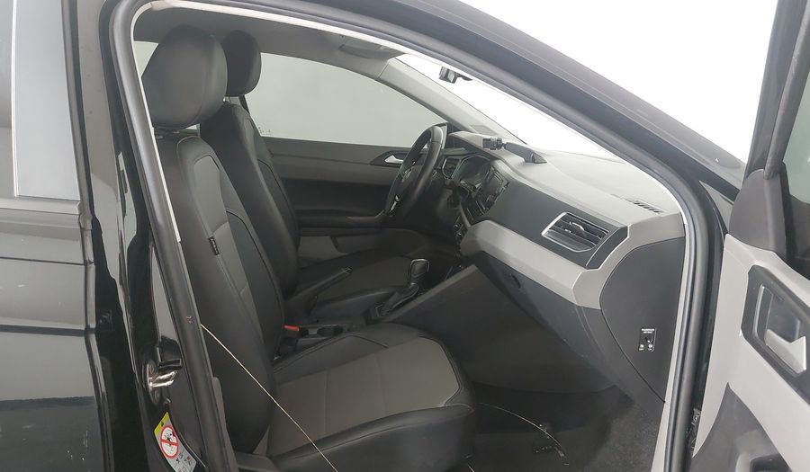 Volkswagen Polo 200 TSI COMFORTLINE Hatchback 2020