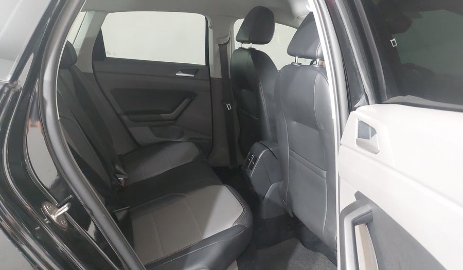 Volkswagen Polo 200 TSI COMFORTLINE Hatchback 2020
