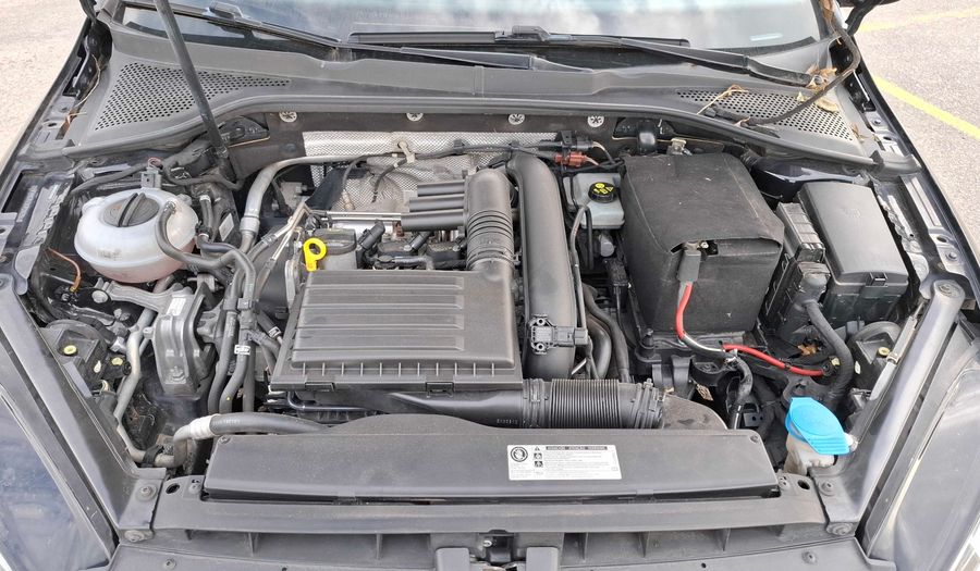 Volkswagen Golf 1.4 TSI COMFORTLINE DSG Hatchback 2017