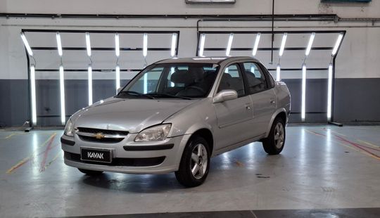 Chevrolet • Classic