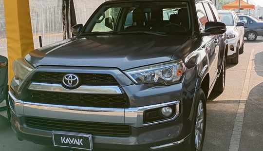 Toyota • 4Runner