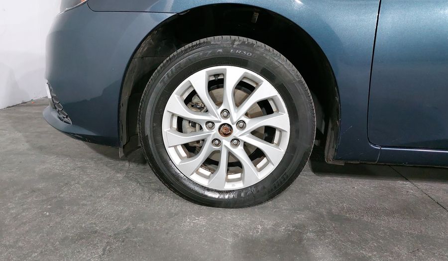 Nissan Sentra 1.8 ADVANCE MT Sedan 2017