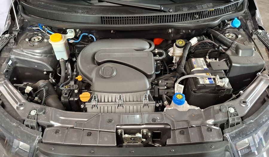 Fiat Mobi 1.0 TREKKING Hatchback 2024