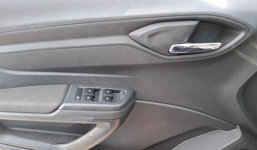 Chevrolet Onix 1.4 LTZ AT Hatchback 2014