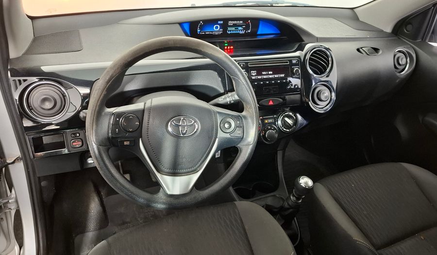 Toyota Etios 1.5 XS Hatchback 2017