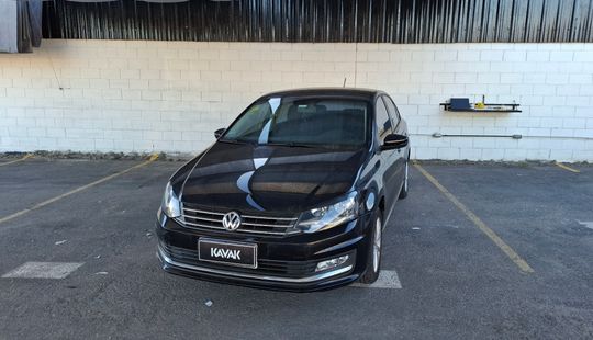 Volkswagen • Polo