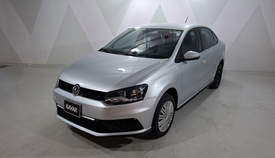 Volkswagen • Vento