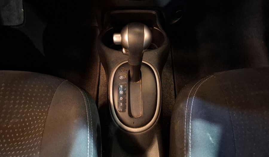 Nissan March 1.6 ADVANCE AT Hatchback 2017