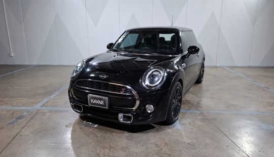 Mini • Cooper S