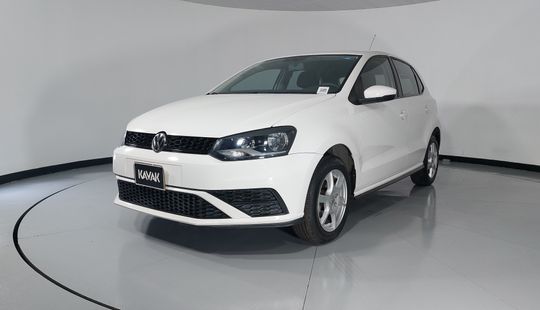 Volkswagen • Polo