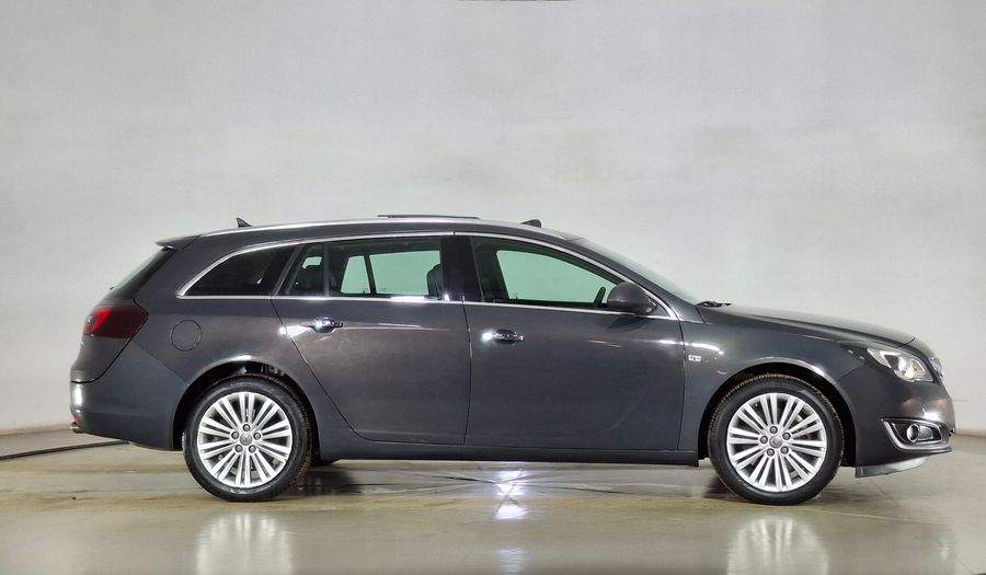Opel Insignia 2.0 TURBO ECOTEC COSMO AUTO ST 4WD Wagon 2015