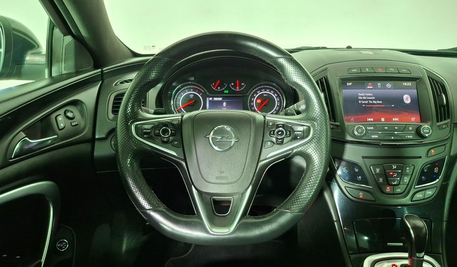 Opel Insignia 2.0 TURBO ECOTEC COSMO AUTO ST 4WD Wagon 2015