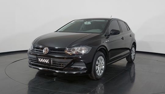 Volkswagen • Polo