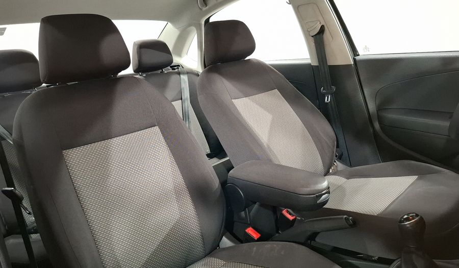 Volkswagen Vento 1.6 COMFORTLINE Sedan 2019