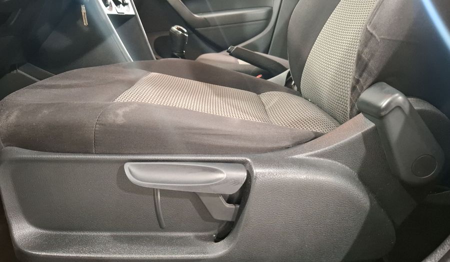 Volkswagen Vento 1.6 COMFORTLINE Sedan 2019