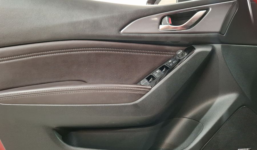 Mazda 3 2.5 SEDAN S GRAND TOURING TA Sedan 2018