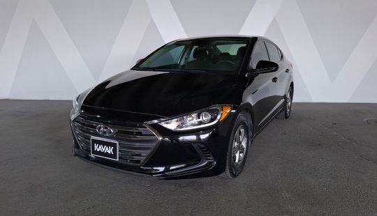 Hyundai • Elantra