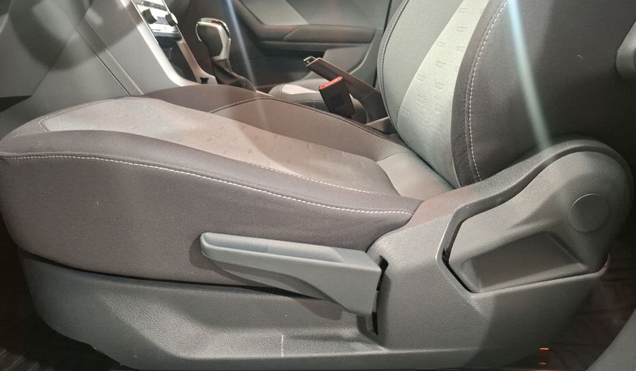 Volkswagen T-cross 1.6 COMFORTLINE AUTO Suv 2020