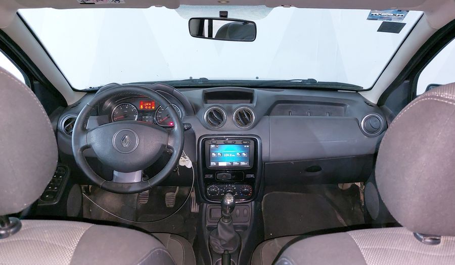Renault Duster 2.0 DYNAMIQUE MEDIA NAV MT Suv 2015