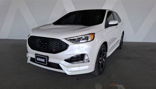 Ford • Edge