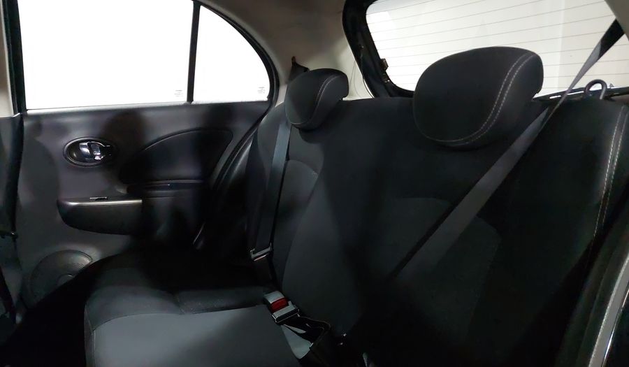 Nissan March 1.6 ADVANCE AT Hatchback 2017