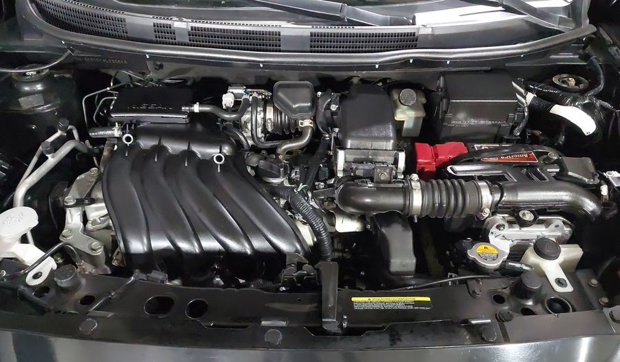Nissan March 1.6 ADVANCE AT Hatchback 2017