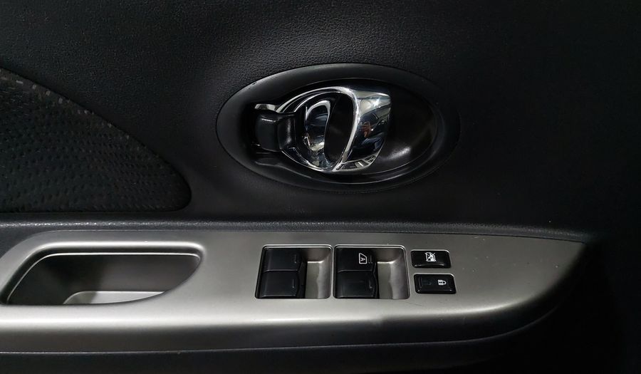 Nissan March 1.6 ADVANCE AT Hatchback 2017