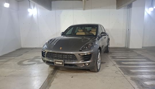Porsche • Macan