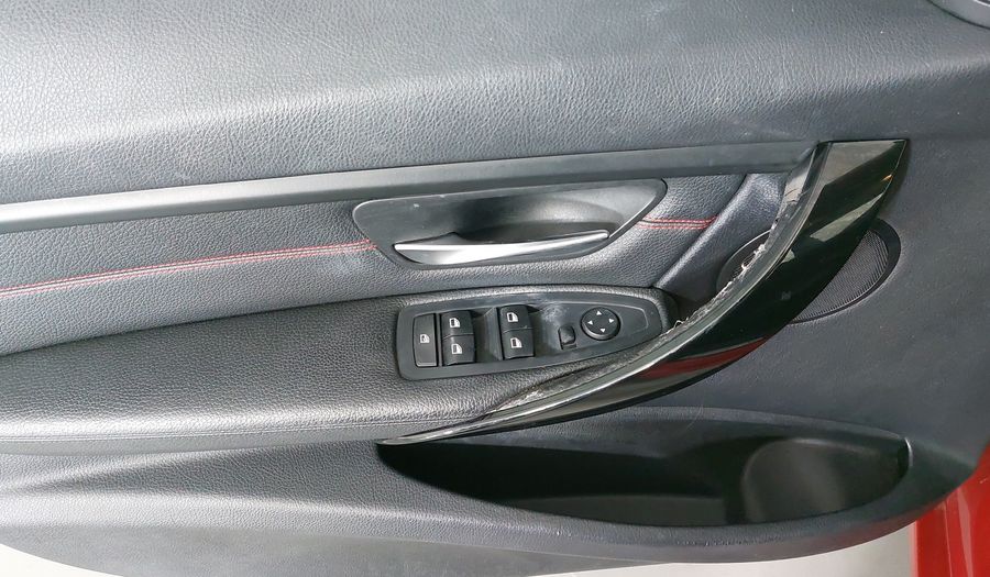Bmw Serie 3 2.0 328IA SPORT LINE Sedan 2015