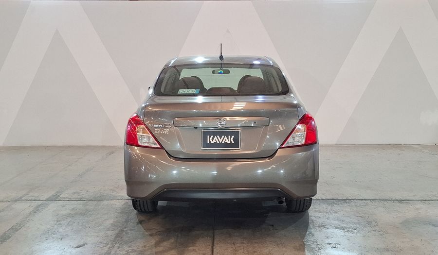 Nissan Versa 1.6 ADVANCE Sedan 2018