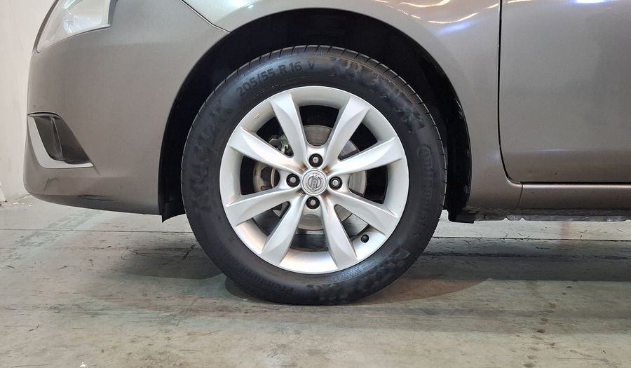 Nissan Versa 1.6 ADVANCE Sedan 2018