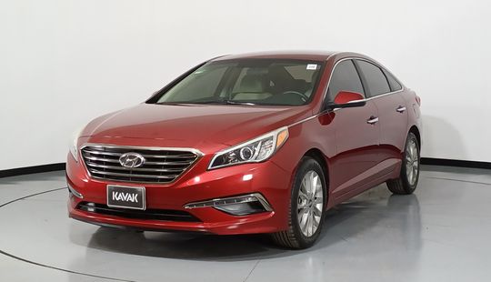 Hyundai • Sonata