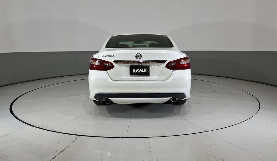 Nissan Altima 2.5 ADVANCE AUTO Sedan 2018