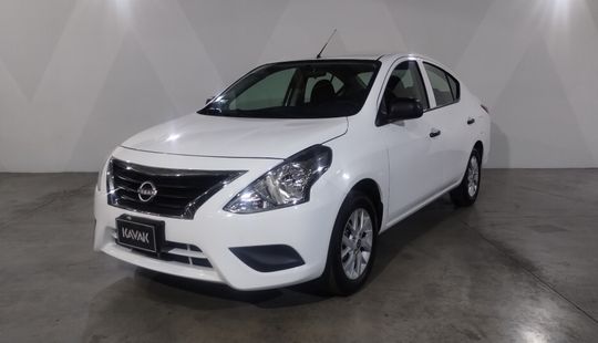 2024 • 13,231 km • Manual
