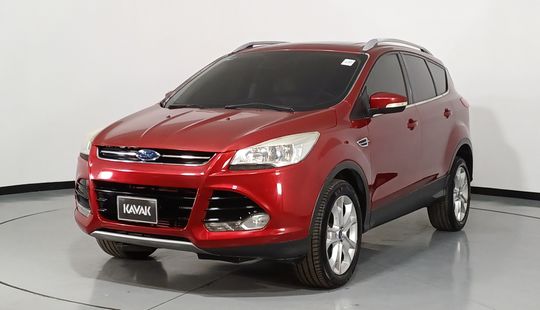 Ford • Escape