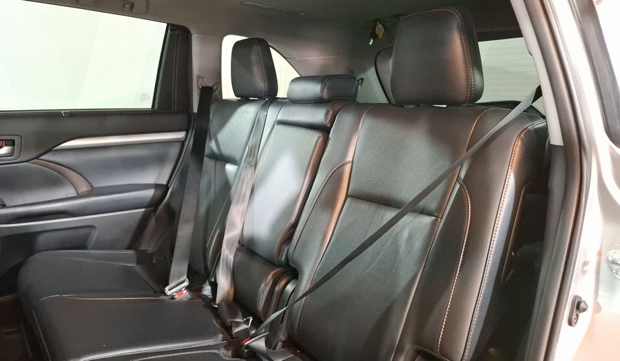 Toyota Highlander 3.5 XLE AUTO Suv 2019