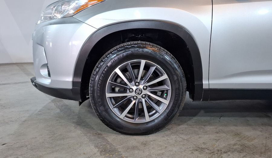 Toyota Highlander 3.5 XLE AUTO Suv 2019