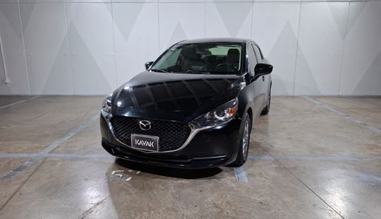 Mazda • Mazda 2