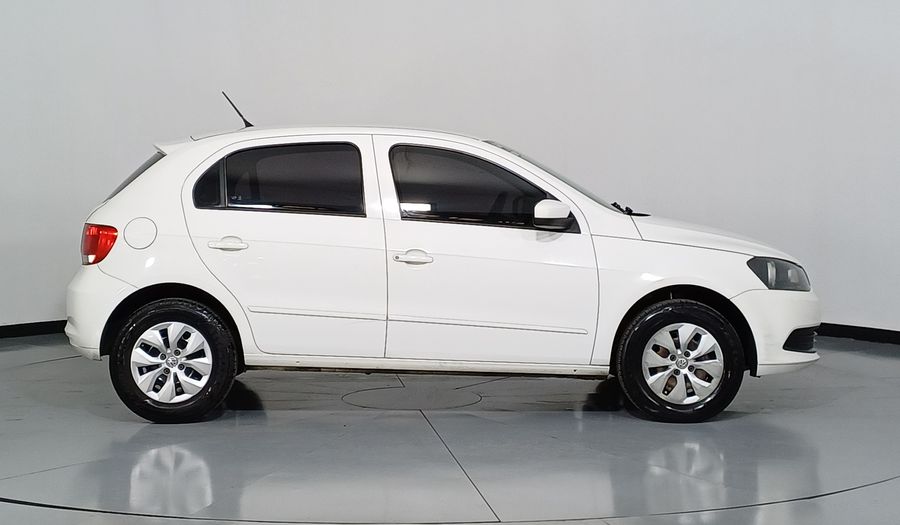 Volkswagen Gol 1.6 CL AC MT Hatchback 2015