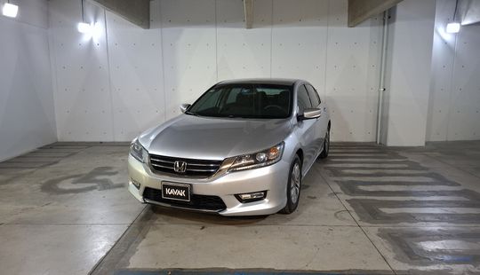 Honda • Accord